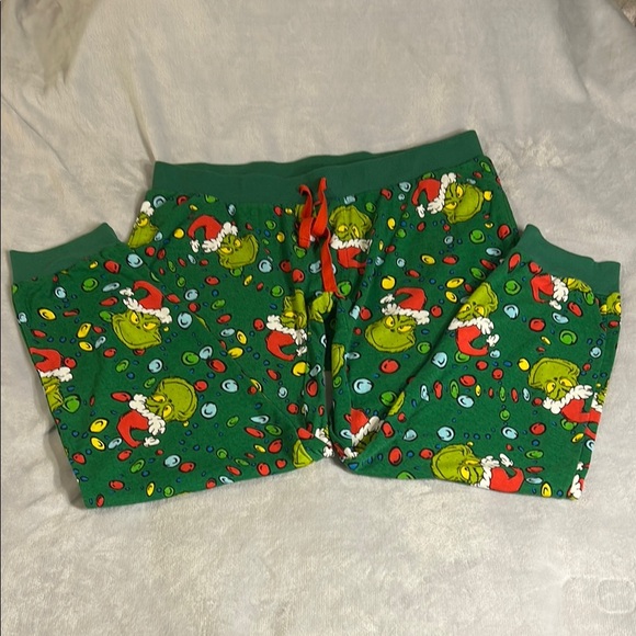 Dr. Seuss Grinch Men’s XL Pajama Set Green and Red - Picture 4 of 10